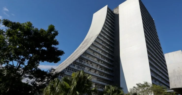 Governo do RS lança edital para 300 oportunidades de trabalho terceirizado
